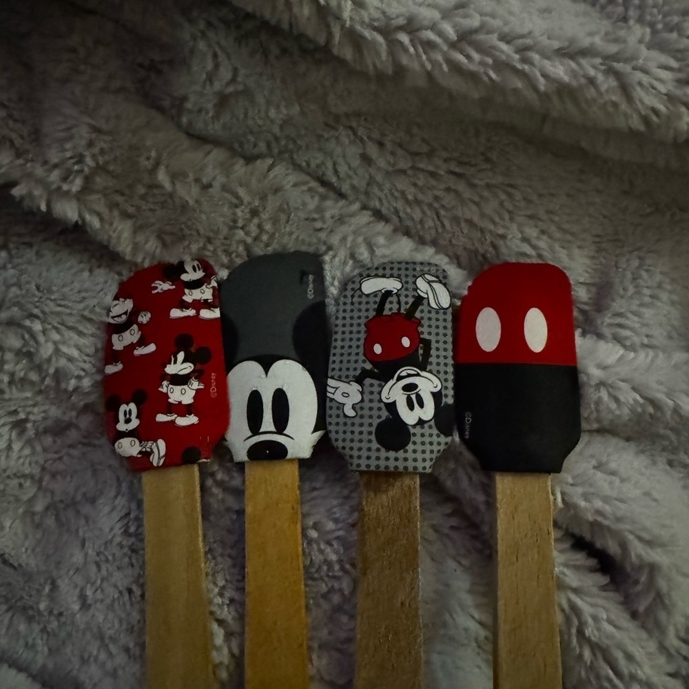 Disney Mickey Mouse Mini Spatulas - Picture 2 of 6